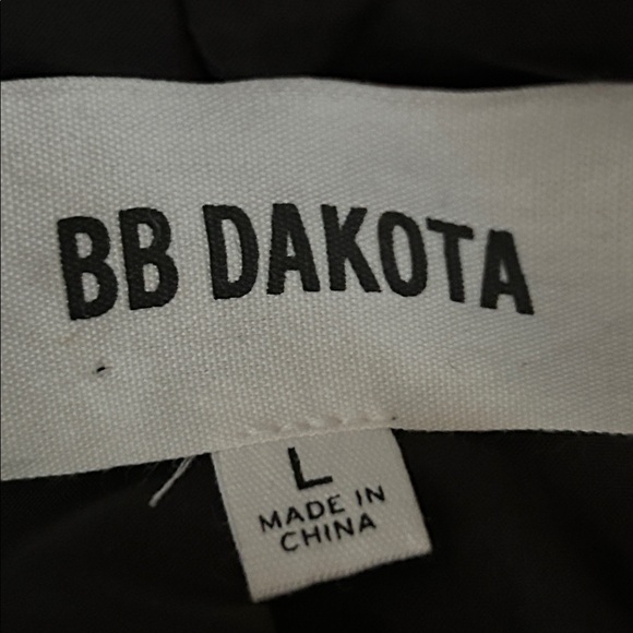 BB Dakota floral embroidered faux leather Moto style jacket, size large - Picture 2 of 11